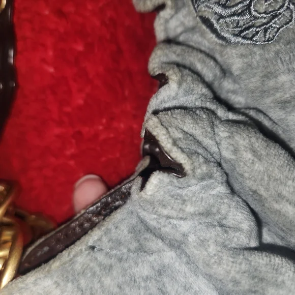 Vintage Juicy Couture Shoulder Bag with Chain Strap - Picture 12 of 16